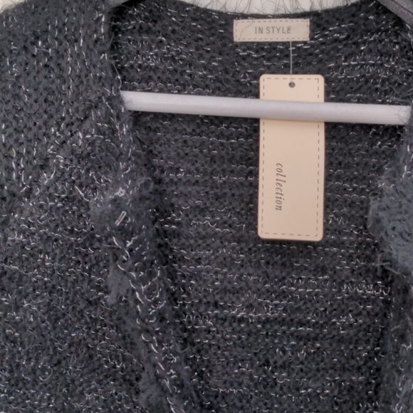 In Style Sweater Jacket - Picture 2 of 8